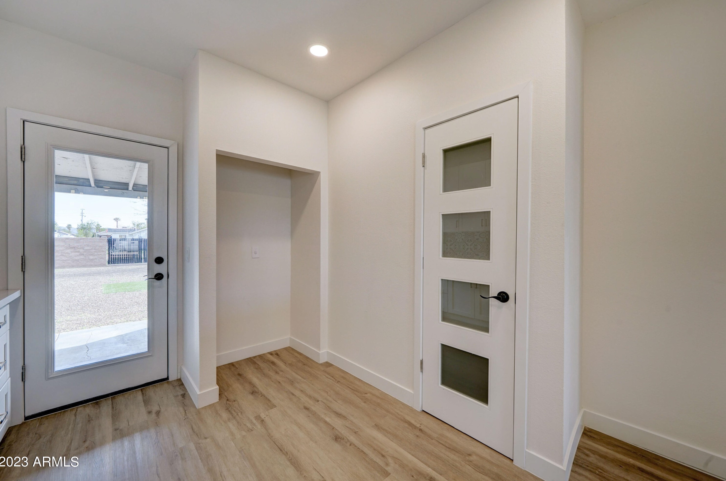 1517 Mckinley St, Phoenix AZ  85007-2220 exterior