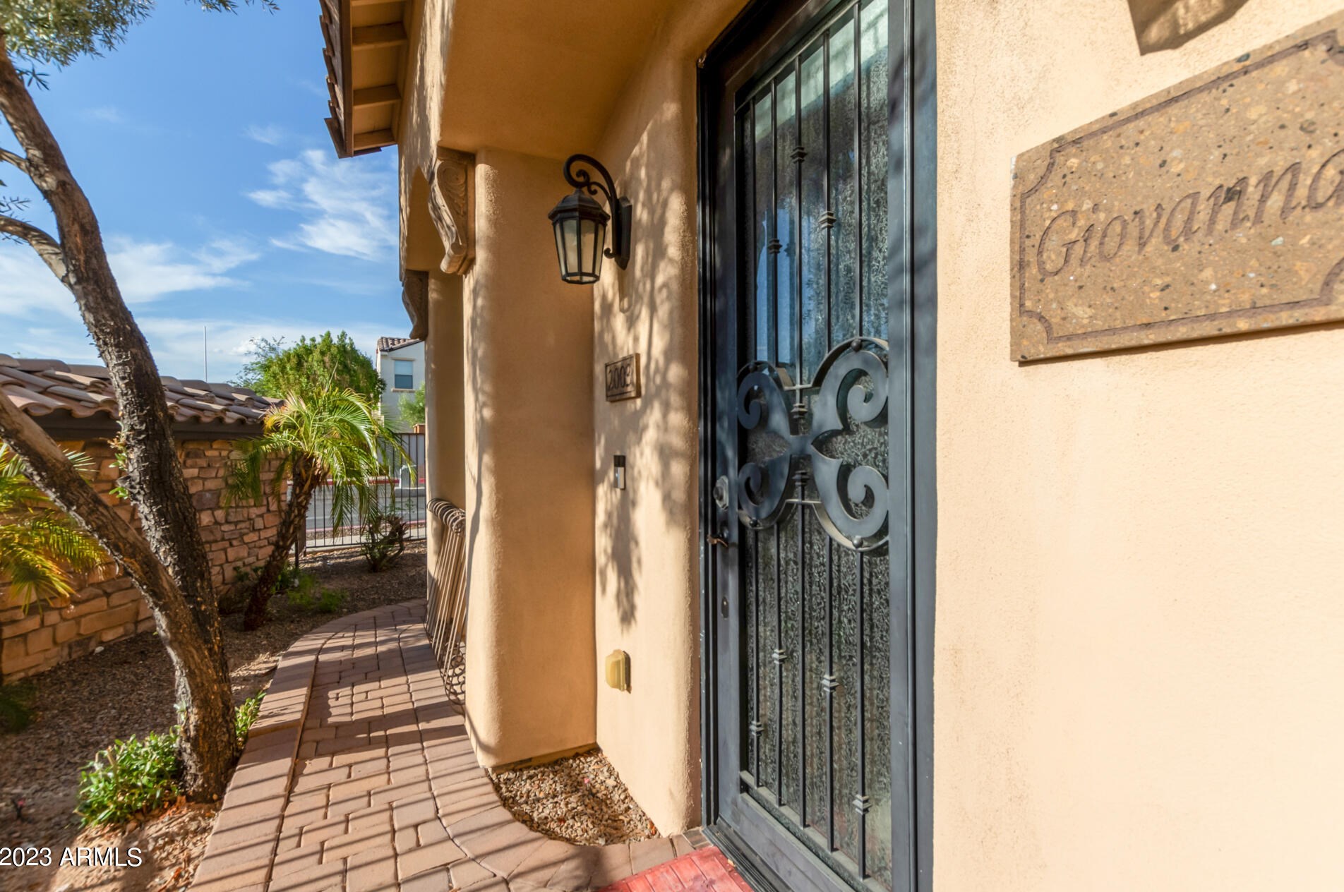 2003 Heartwood Ln, Phoenix, AZ 85022-2984