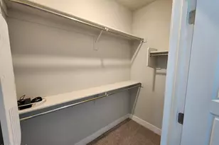 7460 N Zanjero Blvd, Glendale, AZ 85305 - Photo 6