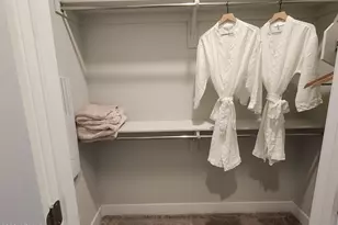 7460 N Zanjero Blvd, Glendale, AZ 85305 - Photo 10