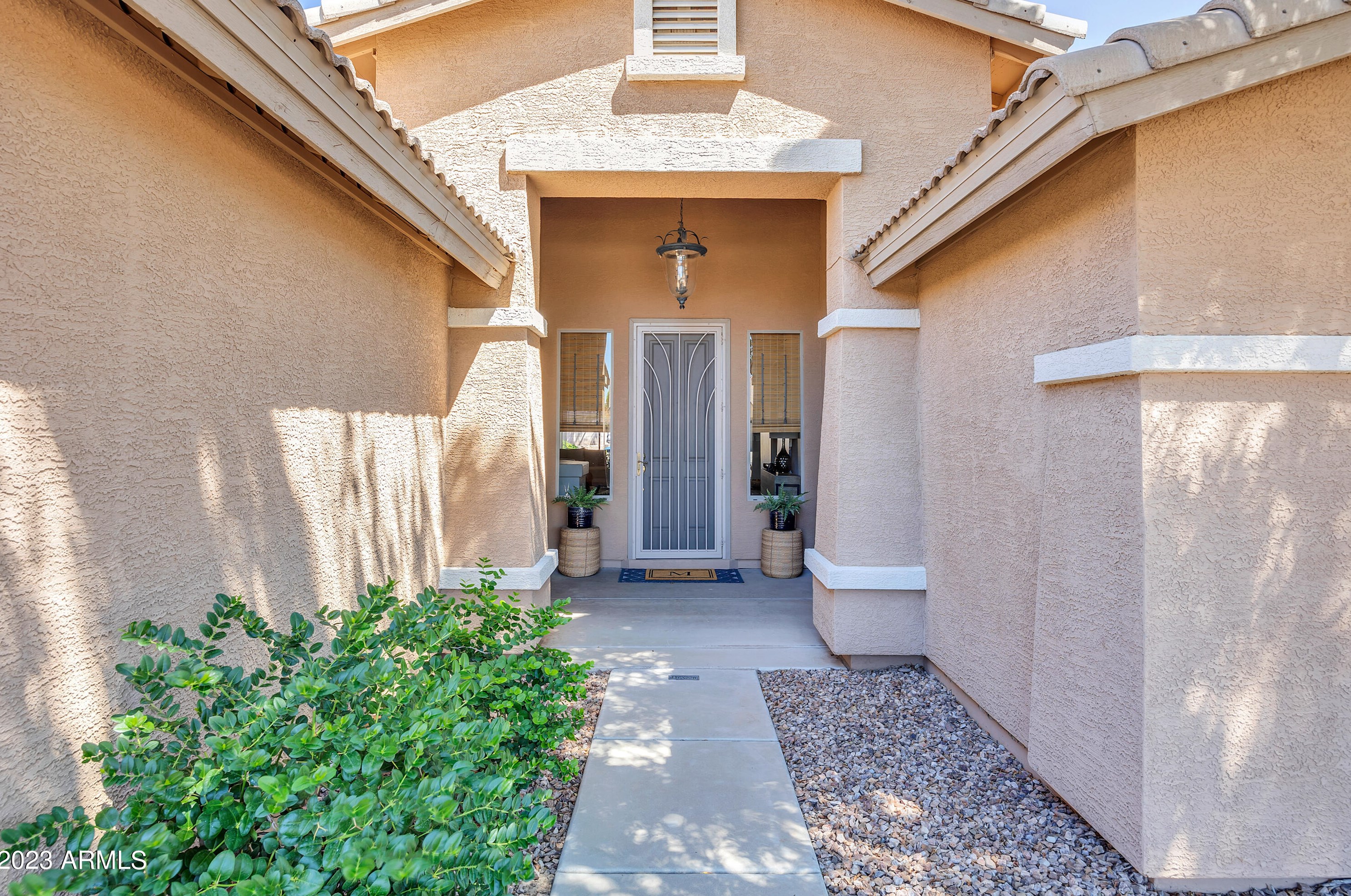 8738 Runion Dr, Peoria, AZ 85382