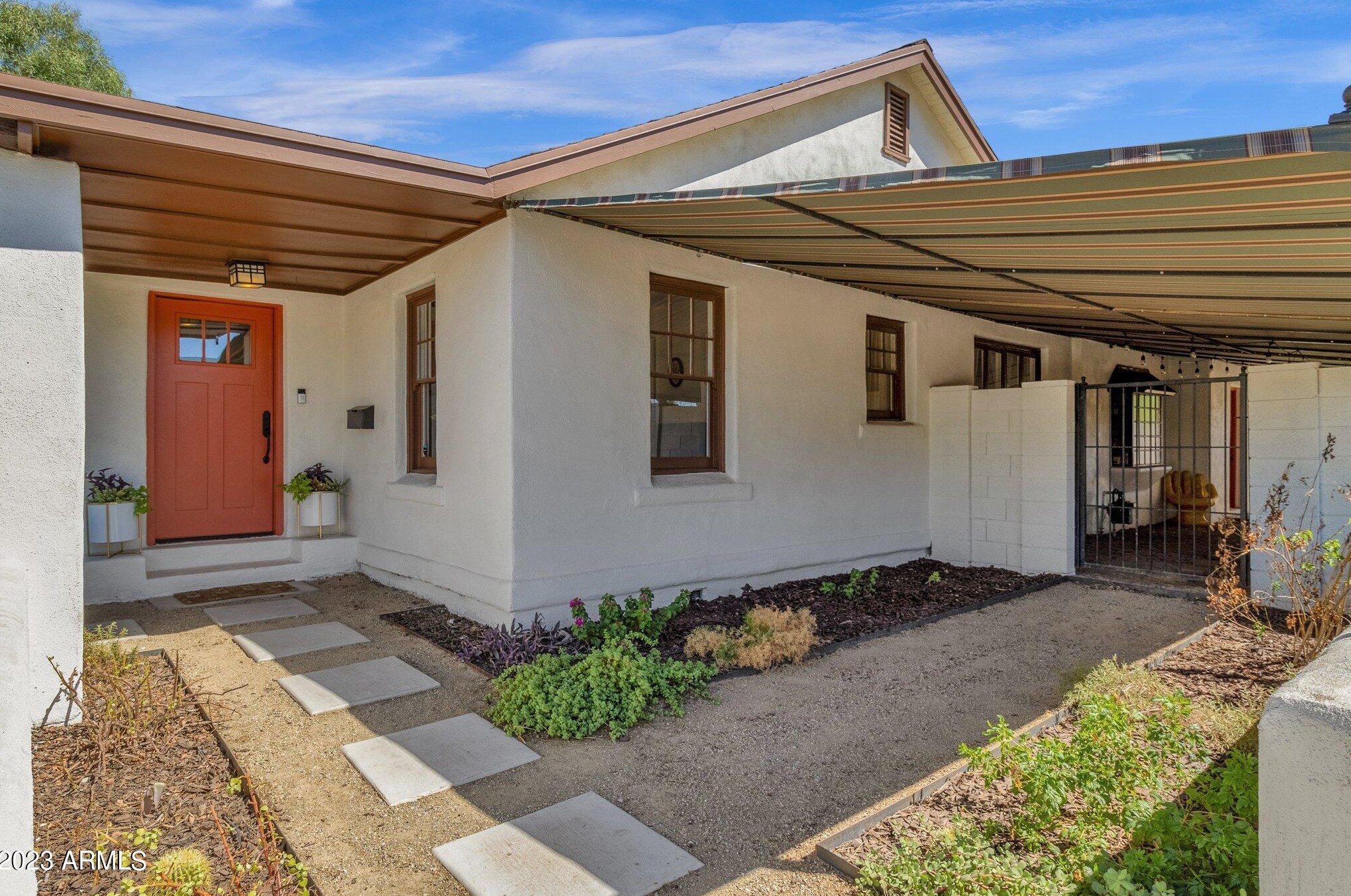 1621 Willetta St, Phoenix AZ  85007-1819 exterior