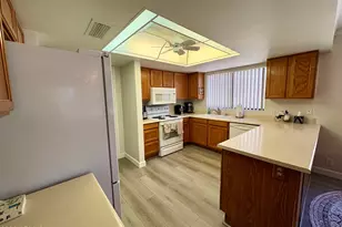 19609 N 98th Dr, Peoria, AZ 85382 - Photo 18
