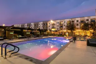 200 E Thomas Rd, Phoenix, AZ 85012 - Photo 8