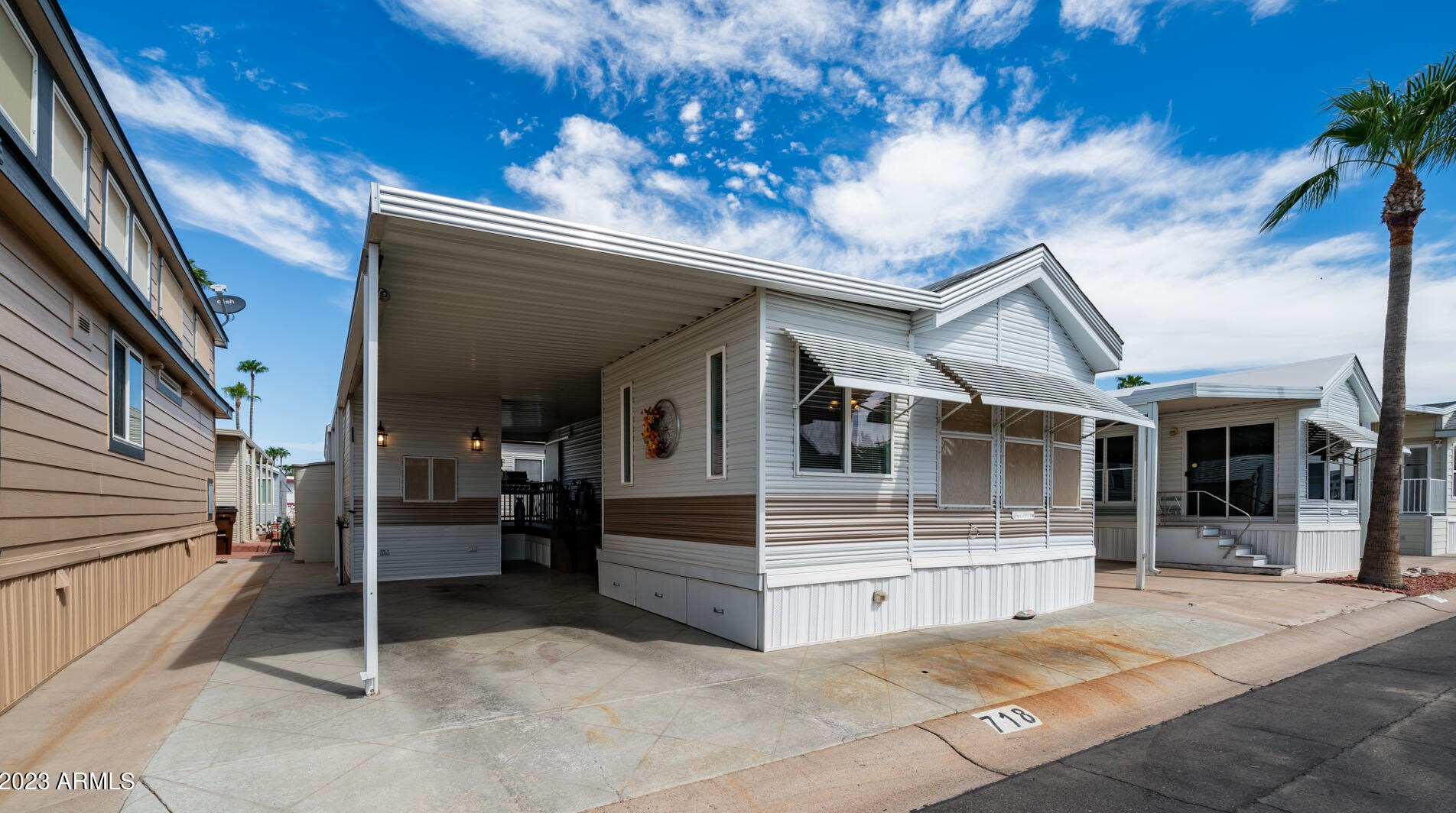 718 Emerald Dr, Apache Junction, AZ 85119