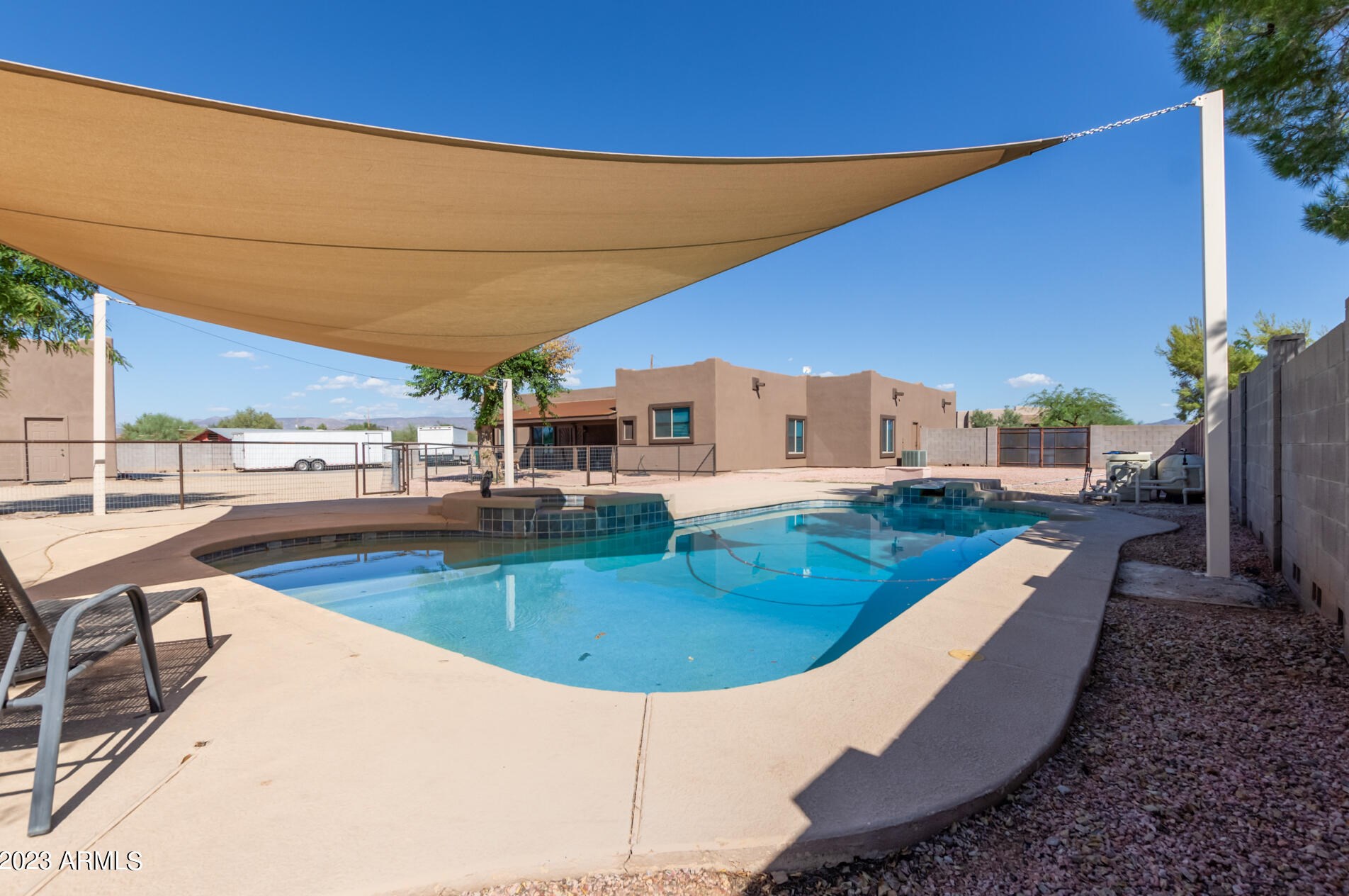 36236 11 Ave, Phoenix AZ 85013-3074 exterior