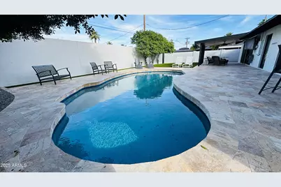 8240 E Turney Avenue, Scottsdale, AZ 85251 - Photo 30