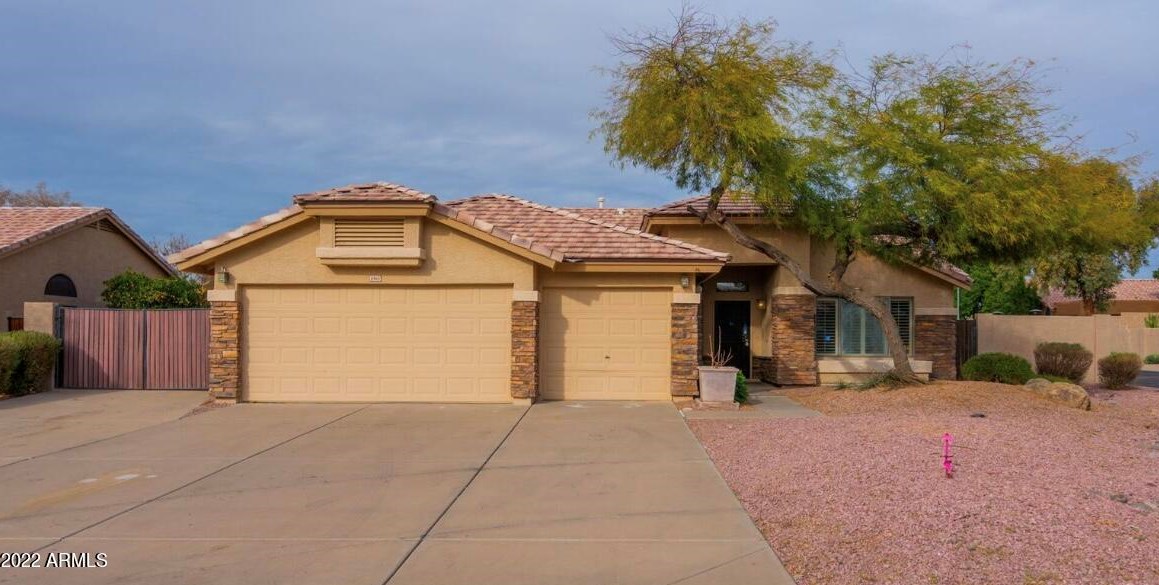 6960 W Villa Hermosa, Glendale, AZ 85310