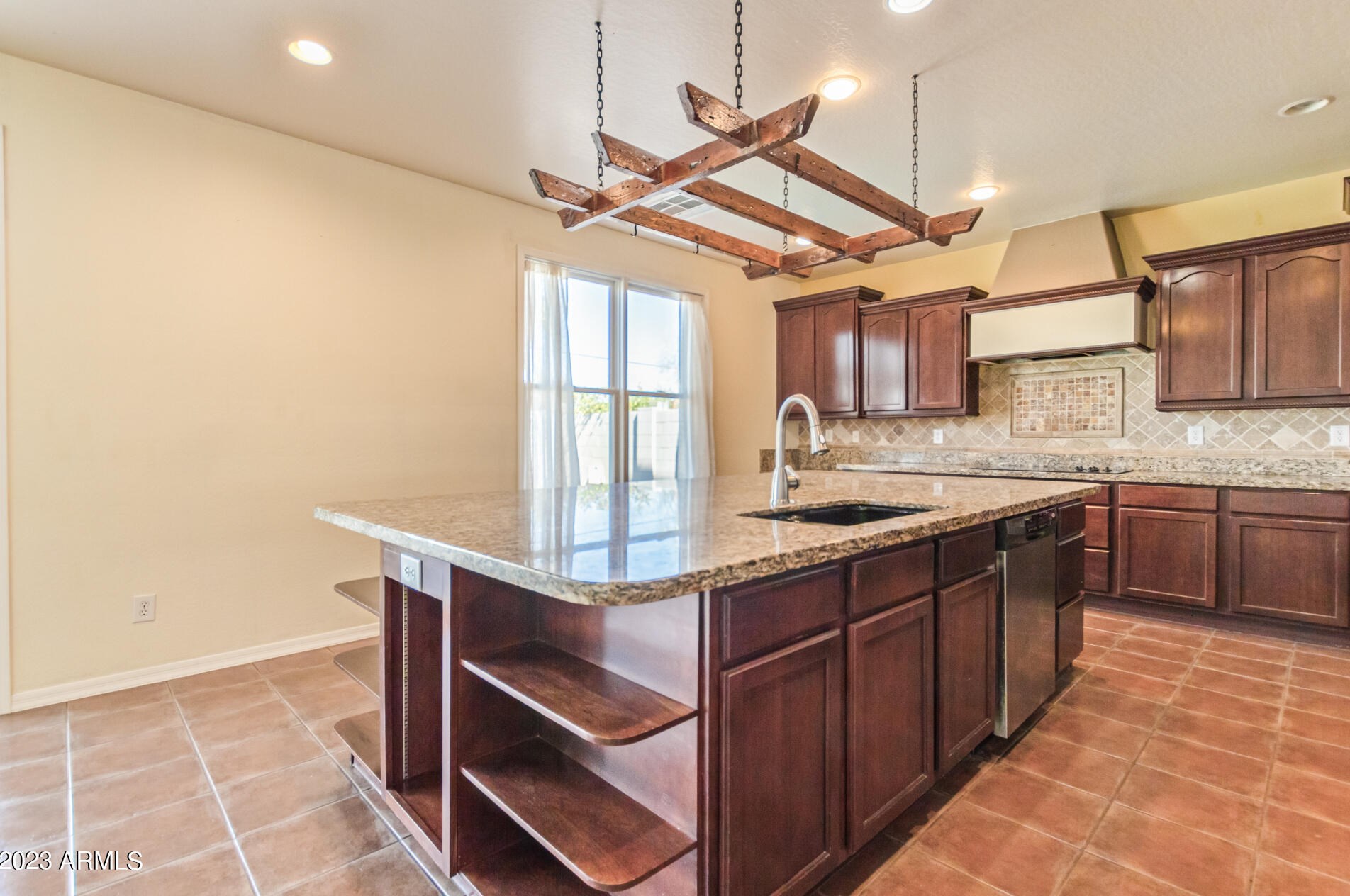 4008 Lydia Ln, Phoenix AZ  85041-4955 exterior