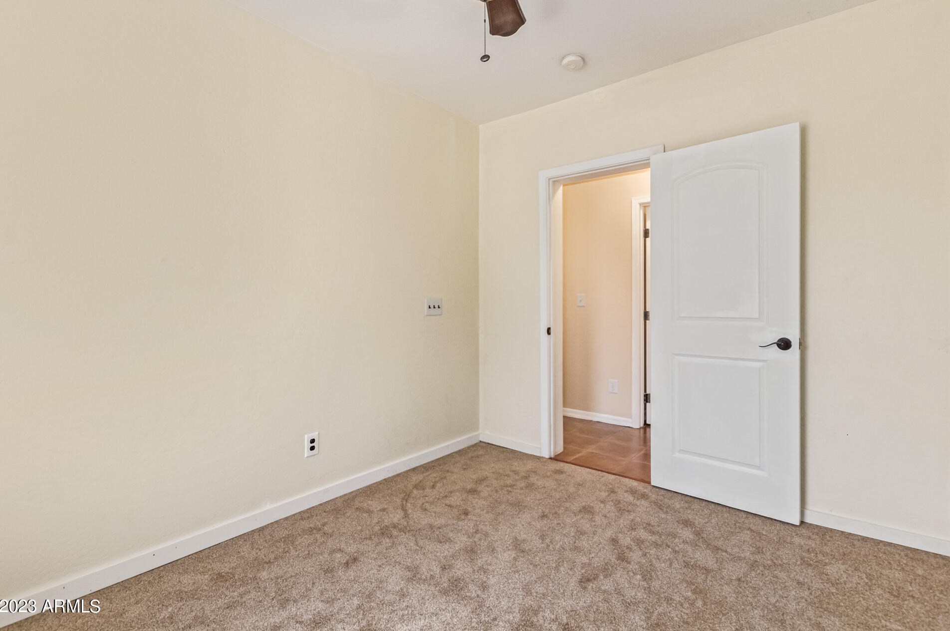 4008 Lydia Ln, Phoenix AZ  85041-4955 exterior