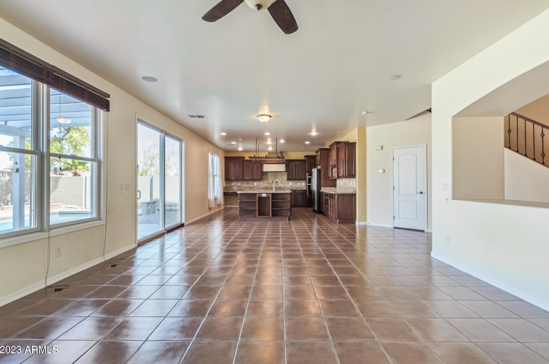 4008 Lydia Ln, Phoenix AZ  85041-4955 exterior