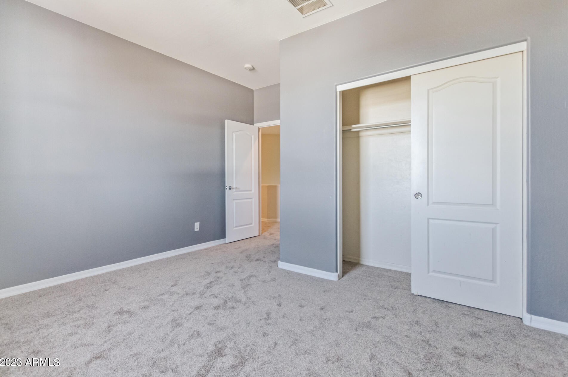 4008 Lydia Ln, Phoenix AZ  85041-4955 exterior