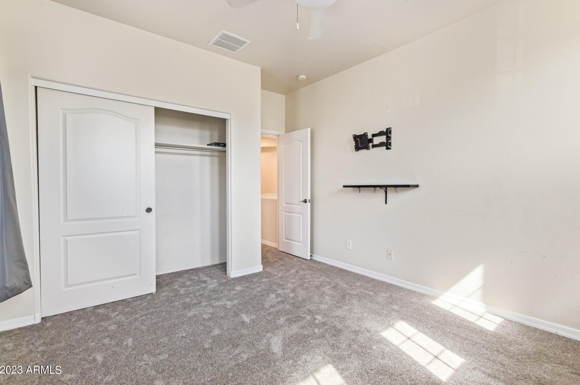 4008 Lydia Ln, Phoenix AZ  85041-4955 exterior