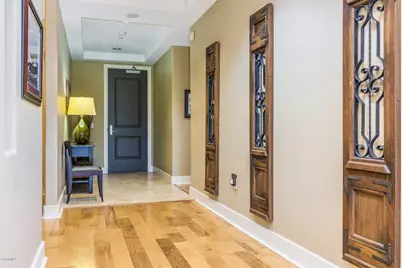 2211 E Camelback Road #Unit 207, Phoenix, AZ 85016 - Photo 10