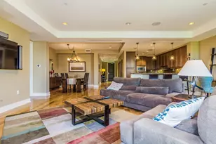 2211 E Camelback Rd, Phoenix, AZ 85016 - Photo 8