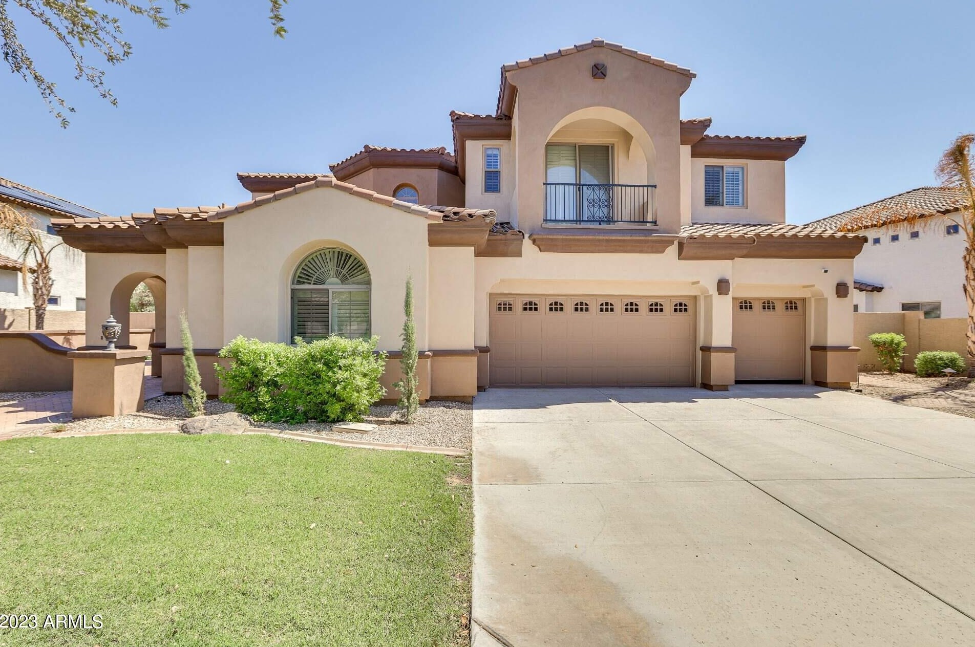 795 W Verbena Ln, Litchfield Park, AZ 85340