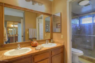 7893 E Joshua Tree Ln, Scottsdale, AZ 85250 - Photo 12