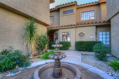 7893 E Joshua Tree Lane, Scottsdale, AZ 85250 - Photo 4