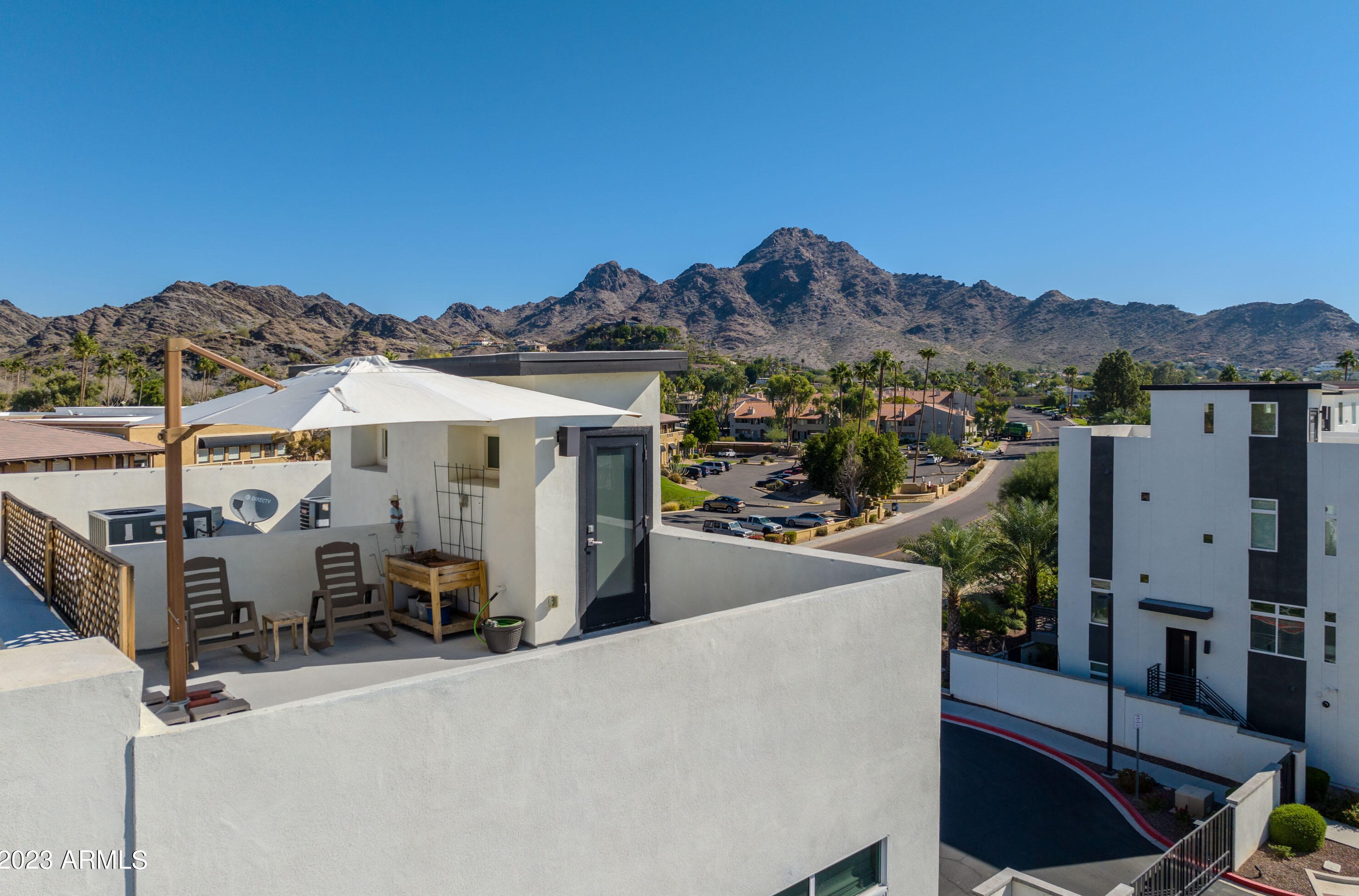 1717 Morten Ave, Phoenix AZ 85020-4624 exterior