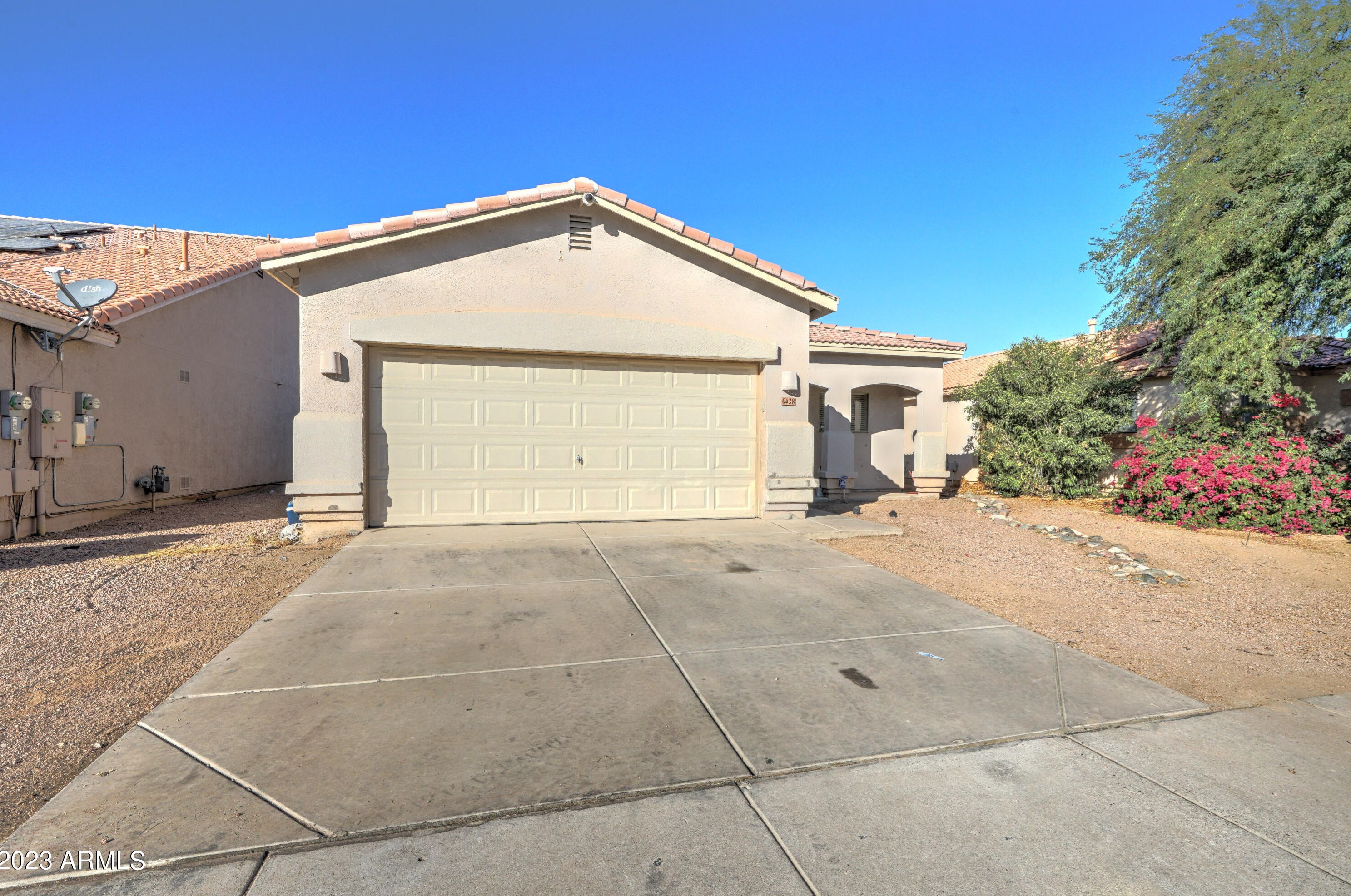 6438 Riva Rd, Phoenix, AZ 85043-1944