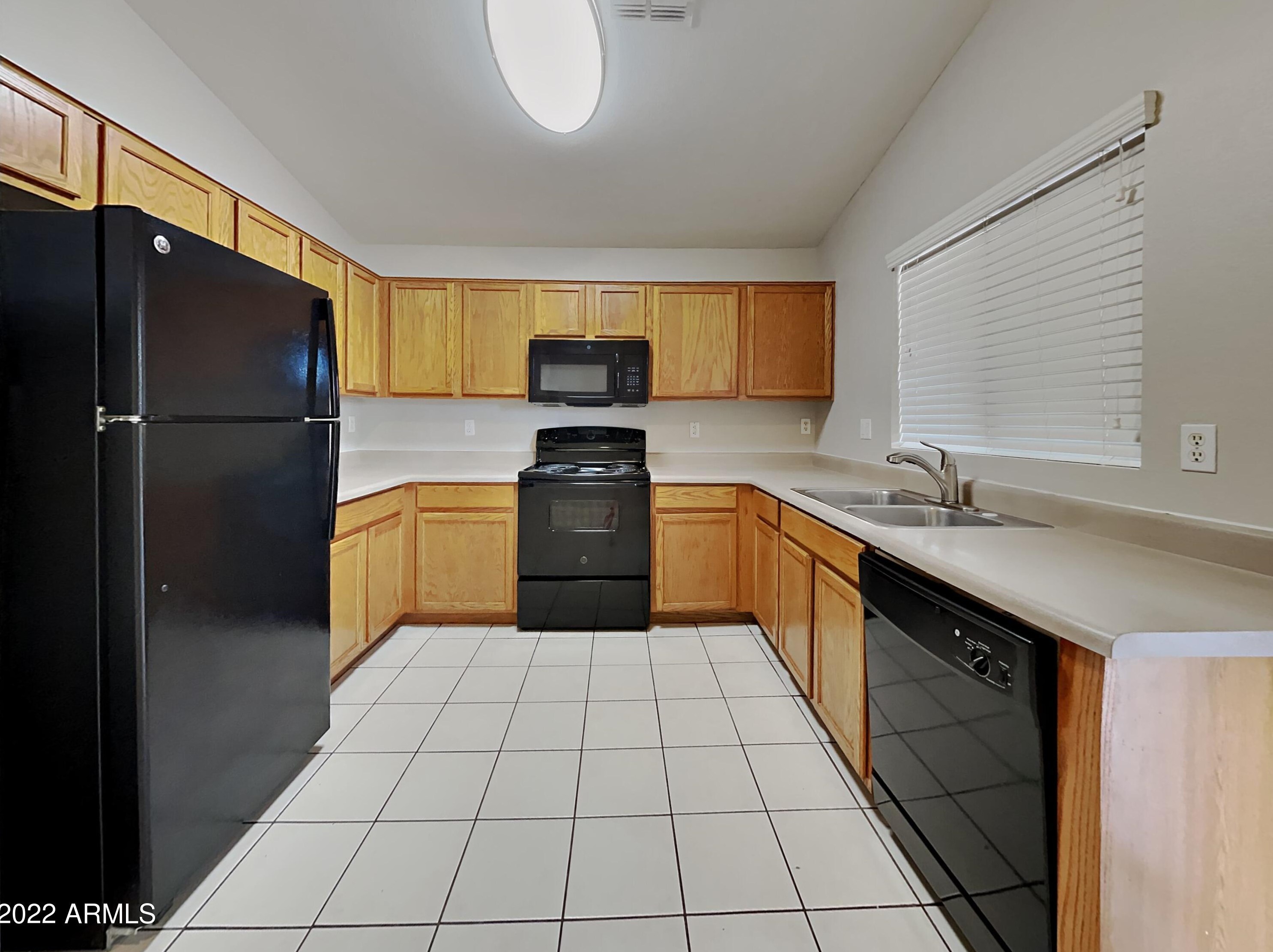 10614 W Poinsettia Dr, Avondale, AZ 85392