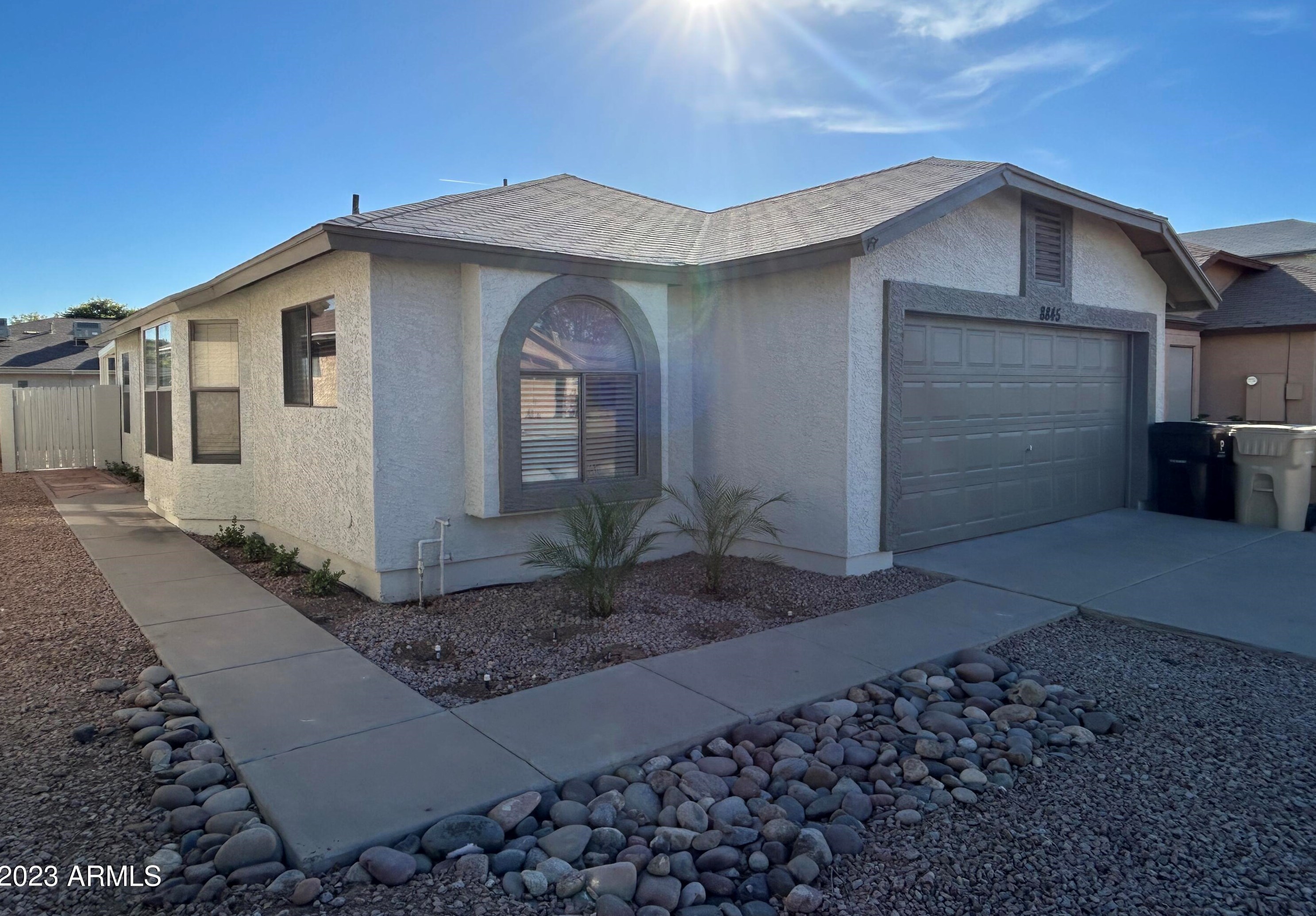 8845 Willowbrook Dr, Peoria AZ  85382-0835 exterior