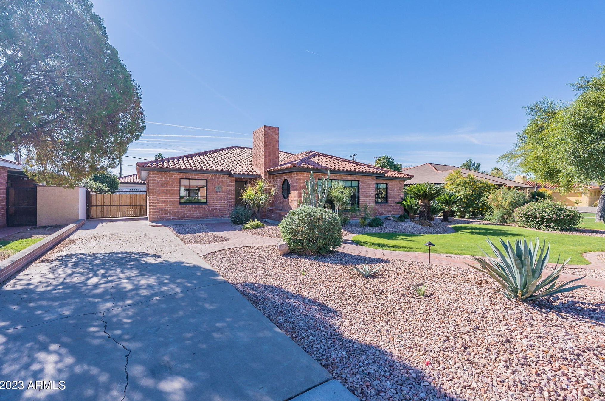 705 Vernon Ave, Phoenix AZ  85007-1310 exterior