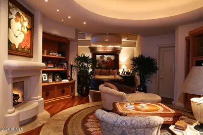 15 Biltmore Estates Drive, Phoenix, AZ 85016 - Photo 24