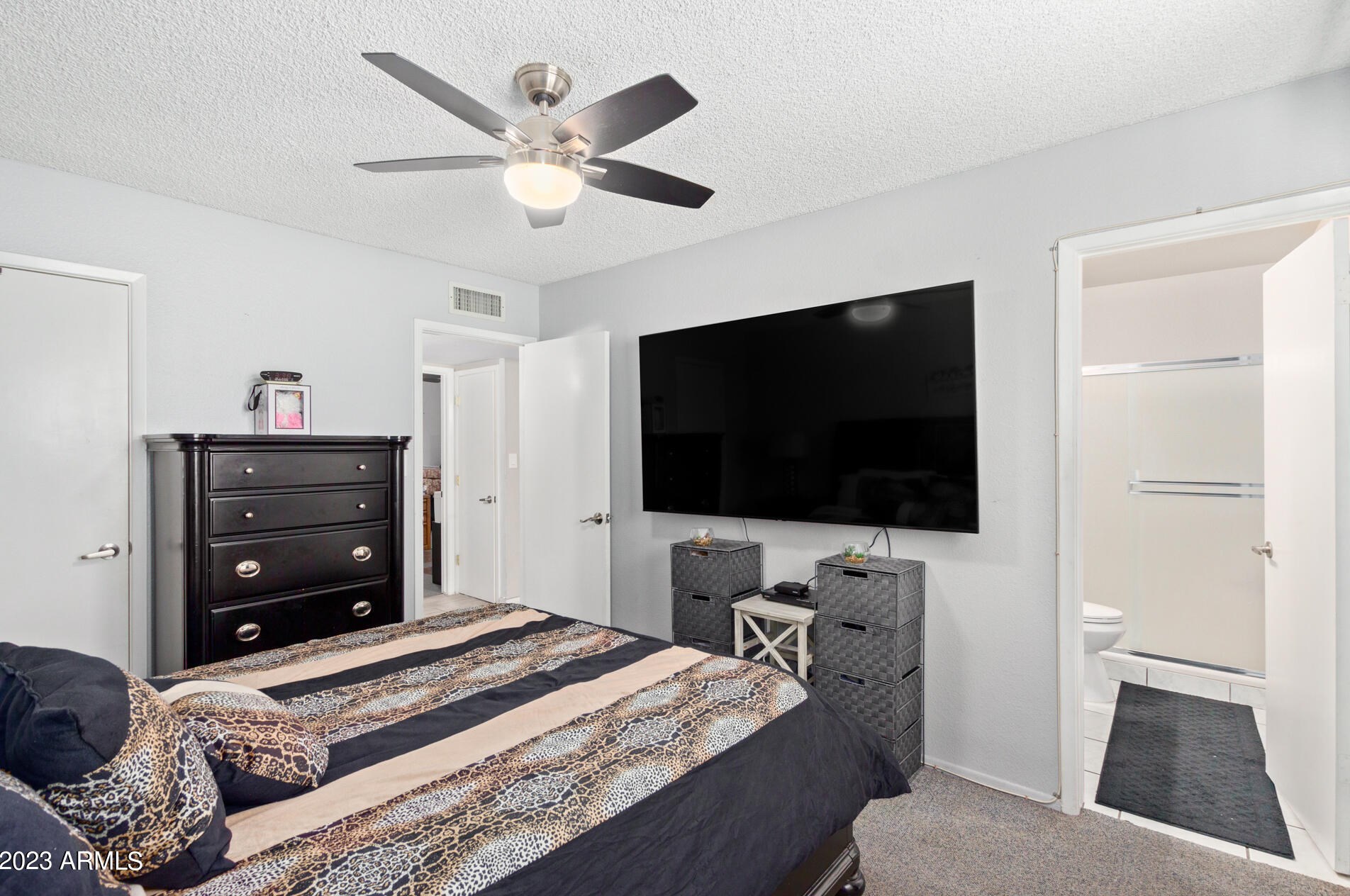 7038 46 St, Phoenix AZ 85042-6428 exterior