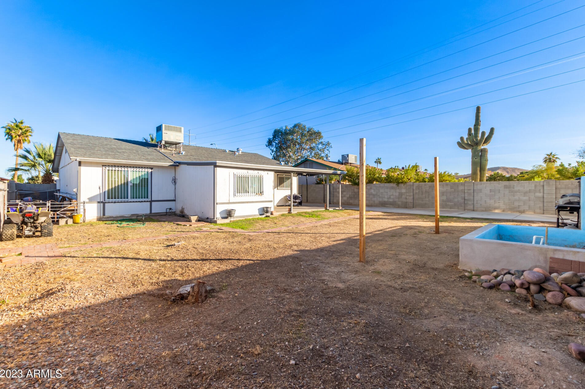 7038 46 St, Phoenix AZ 85042-6428 exterior