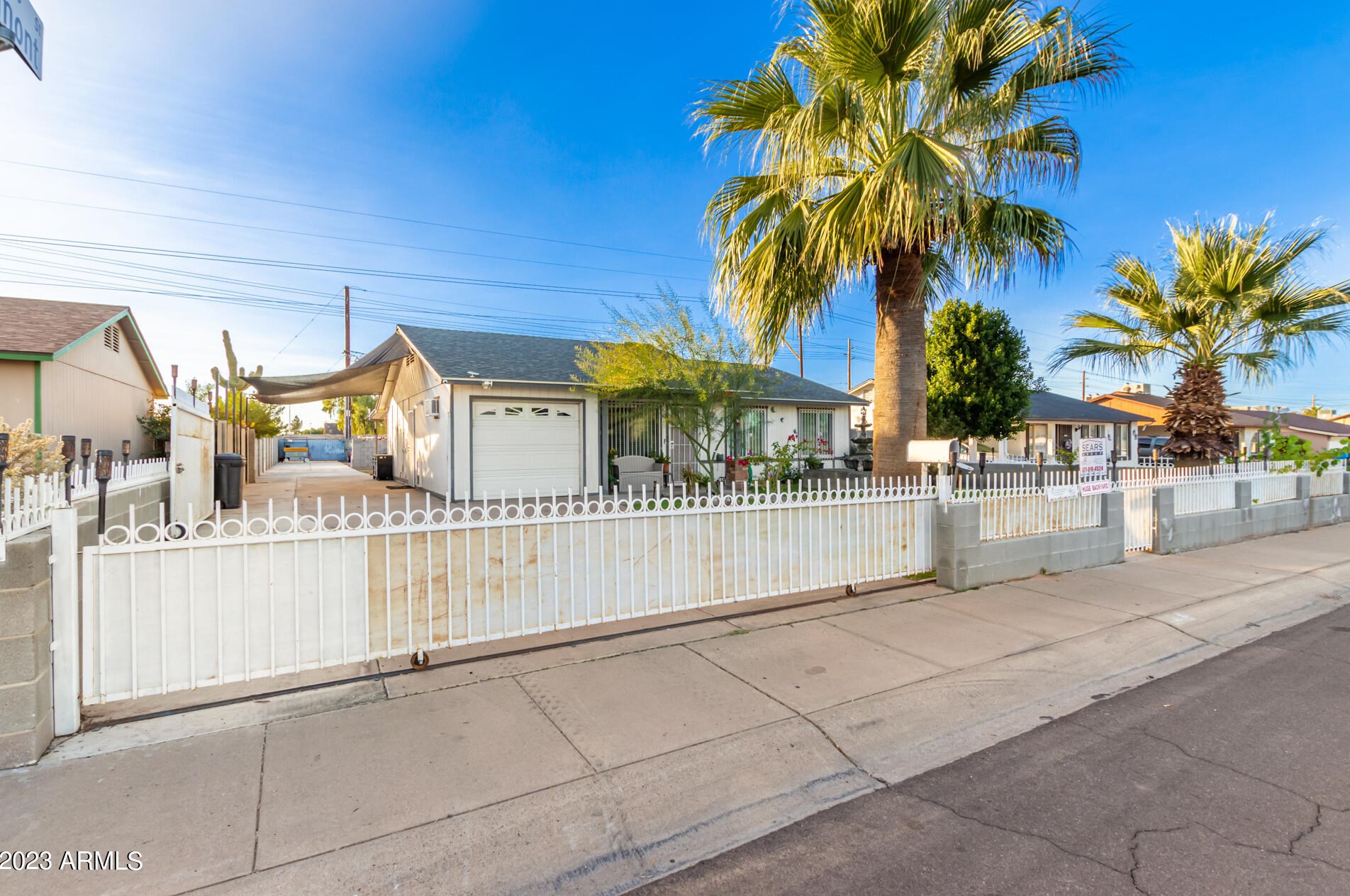 7038 46th St, Phoenix, AZ 85042-6428