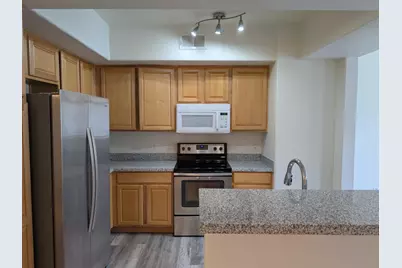16825 N 14th Street #Unit 75, Phoenix, AZ 85022 - Photo 2