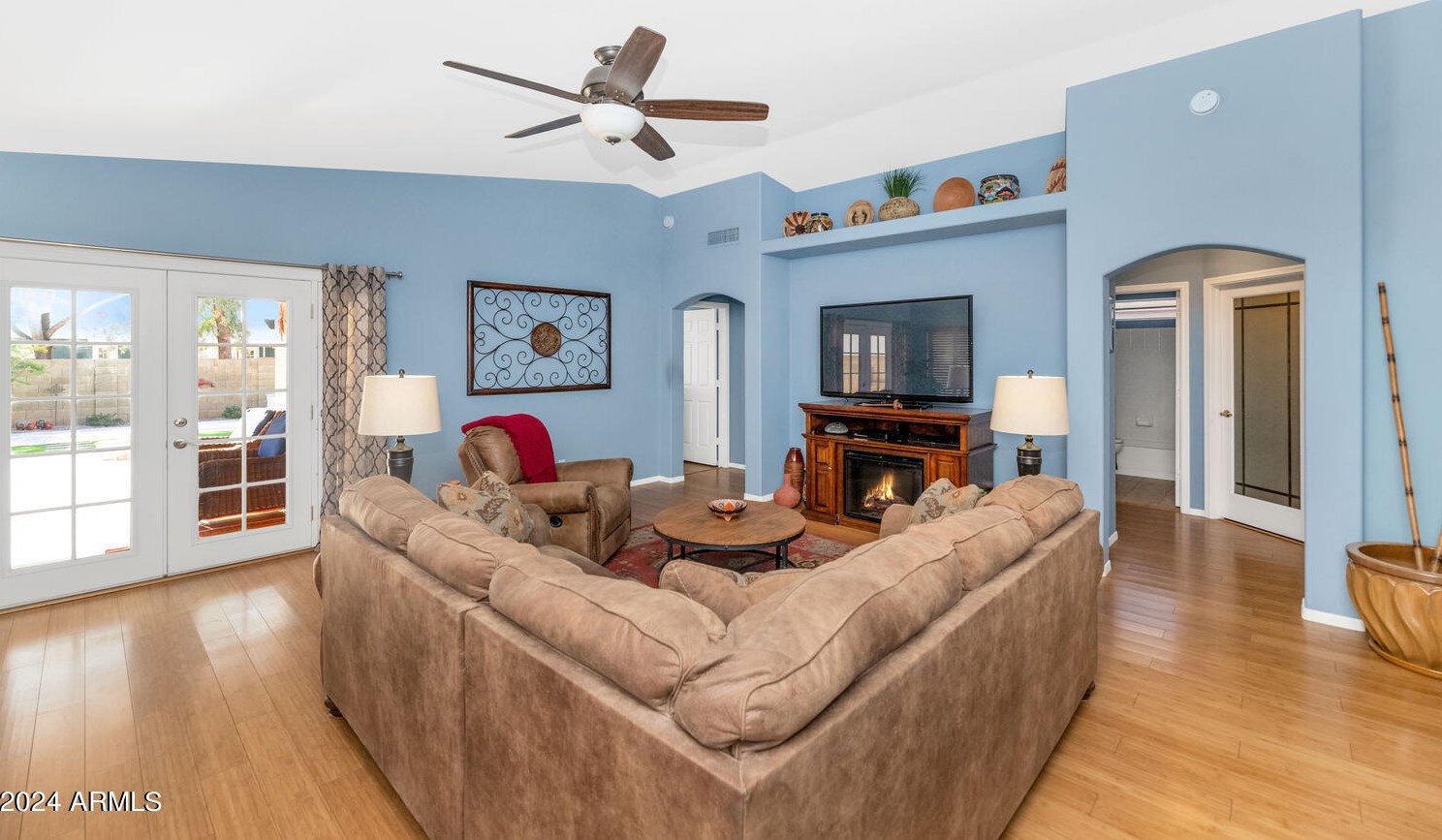 3343 Kelton Ln, Phoenix, AZ 85032-2786