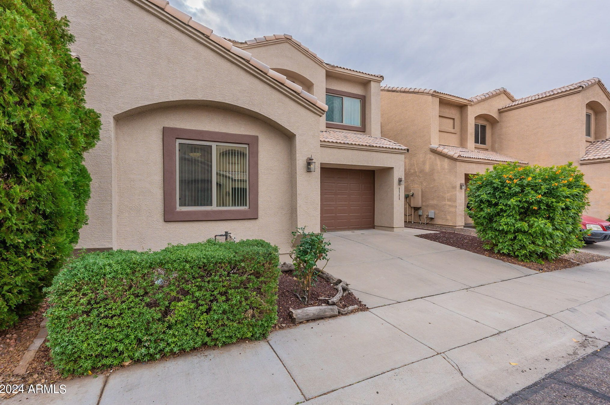 2711 Schiliro Cir, Phoenix, AZ 85032-2453