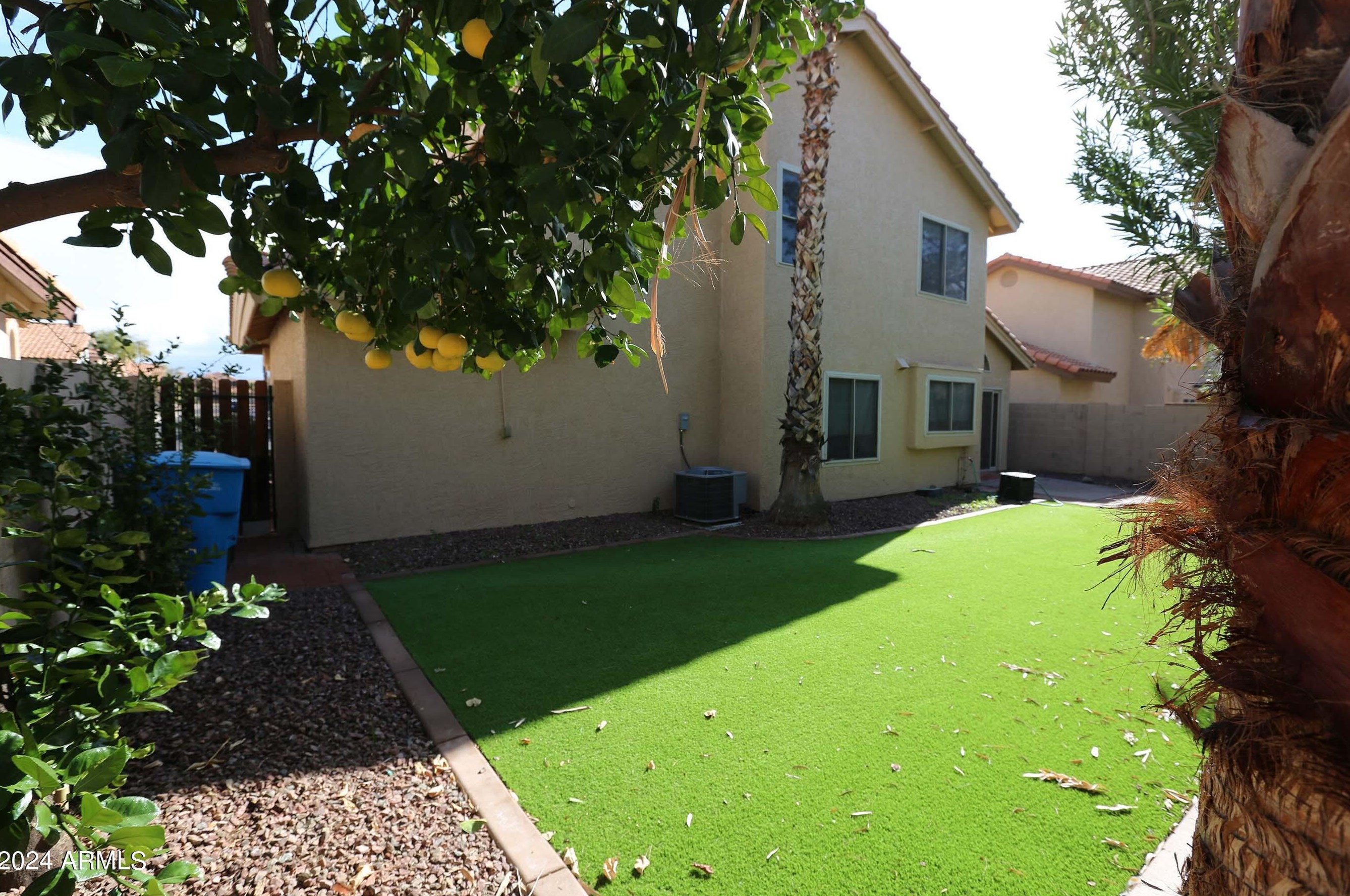 18444 45th Pl, Phoenix AZ  85032-1566 exterior