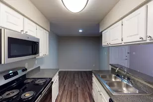 9605 S 48th St, Phoenix, AZ 85044 - Photo 4