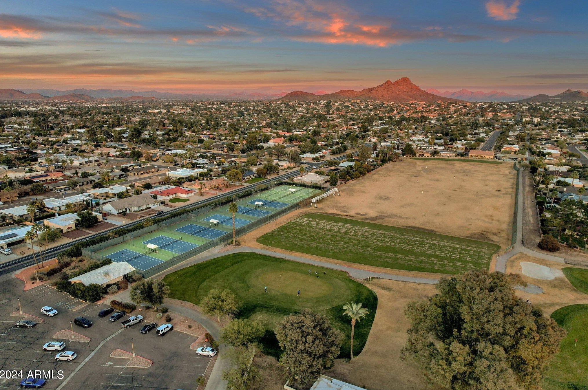 223 Pine Valley Dr, Phoenix AZ  85023-5284 exterior