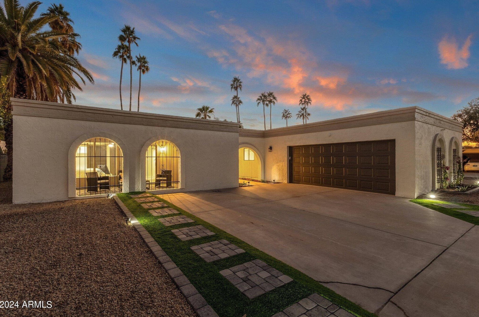 223 Pine Valley Dr, Phoenix AZ  85023-5284 exterior