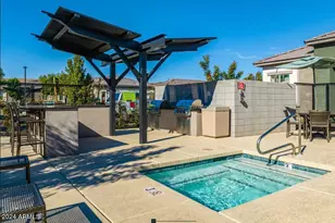 9652 E Hampton Ave, Mesa, AZ 85209 - Photo 10