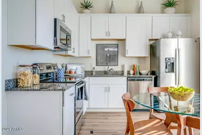 9652 E Hampton Avenue #1, Mesa, AZ 85209 - Photo 4
