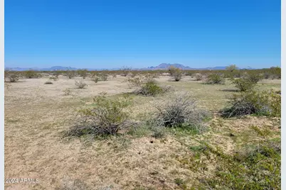 11Xxx S Carver Road #C, Tonopah, AZ 85354 - Photo 4