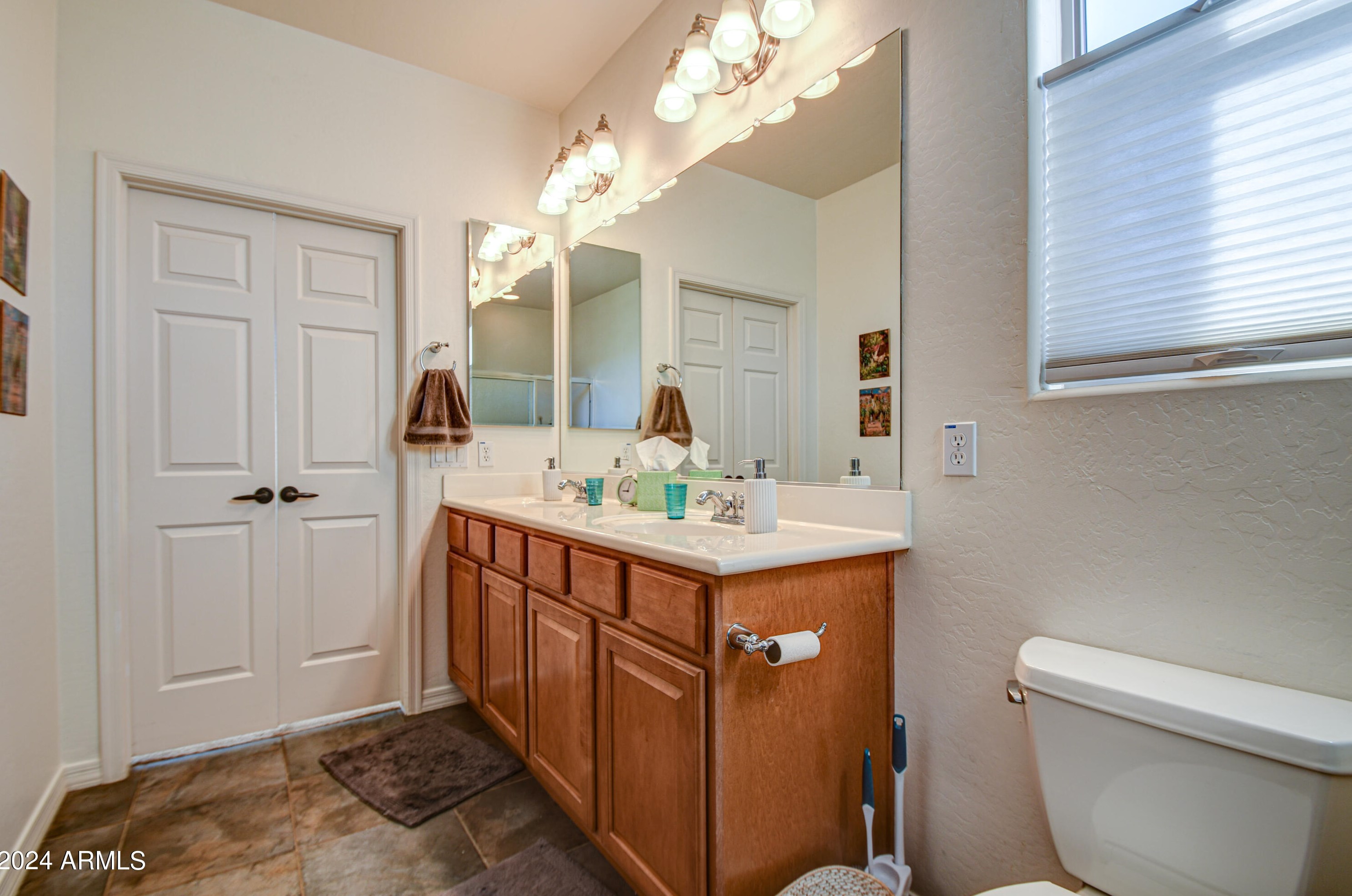 270 Twin Peaks Pkwy, San Tan Valley AZ  85143-5828 exterior