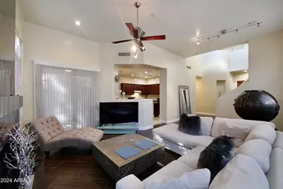 7271 E San Alfredo Drive E, Scottsdale, AZ 85258 - Photo 1