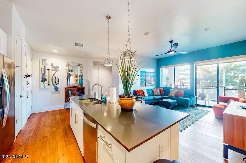 3131 N Central Ave #3008, Phoenix, AZ 85012