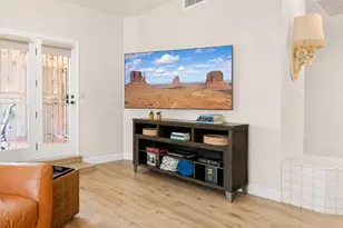 5200 S Lakeshore Dr, Tempe, AZ 85283 - Photo 4