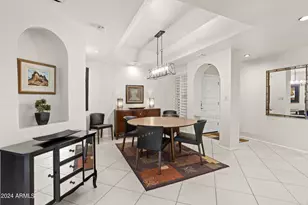 5200 S Lakeshore Dr, Tempe, AZ 85283 - Photo 14