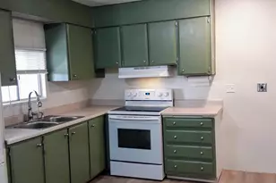 10701 N 99th Ave, Peoria, AZ 85345 - Photo 6