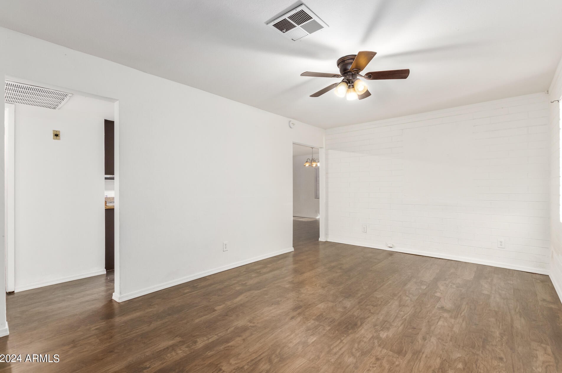 3541 Grove St, Phoenix, AZ 85041-3315