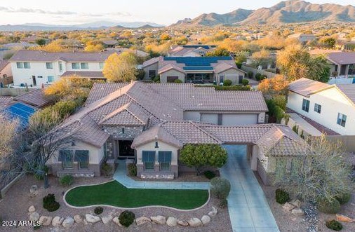 2222 Twain Dr, Phoenix, AZ 85086-2327