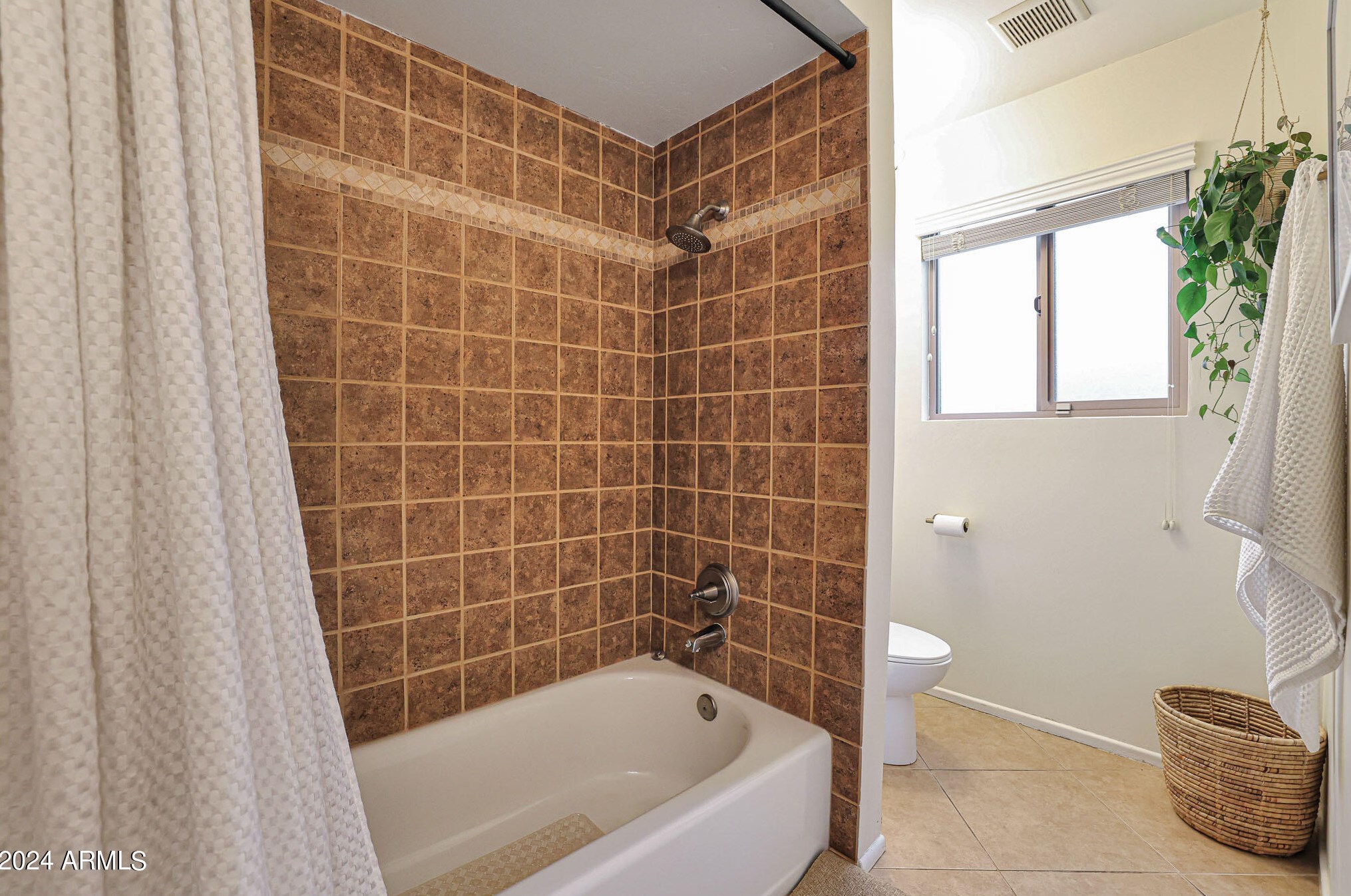 15041 7th Dr, Phoenix AZ  85023-5213 exterior